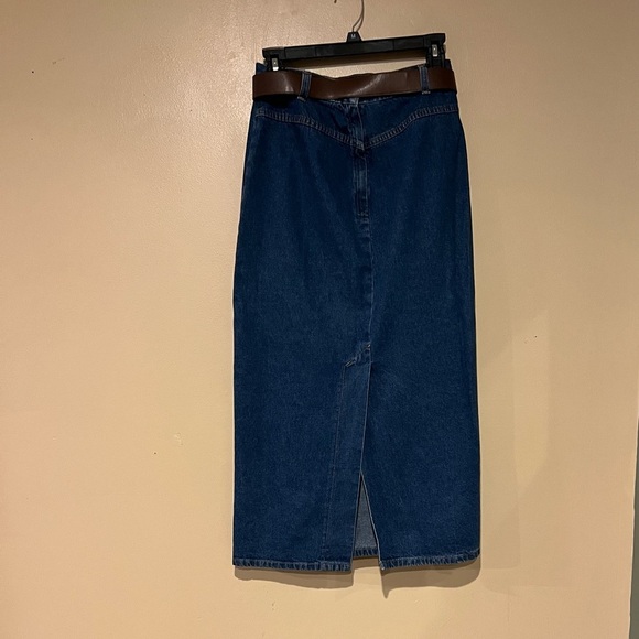 NOT FOR SALE - Picture 4 of 8